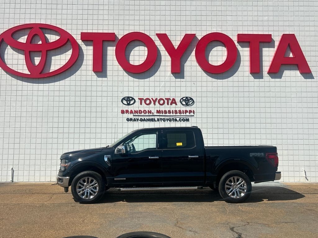 Used 2024 Ford F-150 XLT Truck SuperCrew Cab