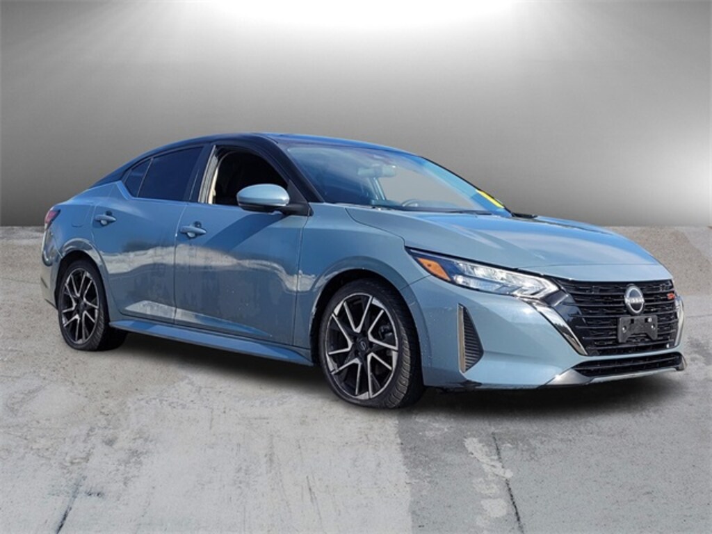 Used 2024 Nissan Sentra SR Sedan
