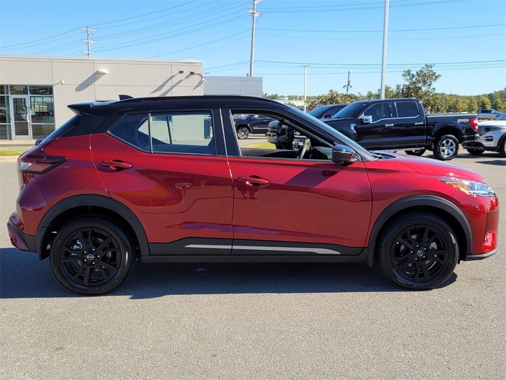 Used 2024 Nissan Kicks SR SUV