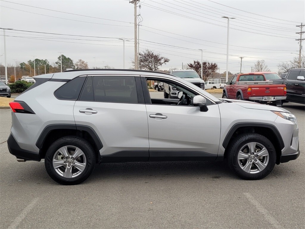 Used 2022 Toyota RAV4 XLE SUV