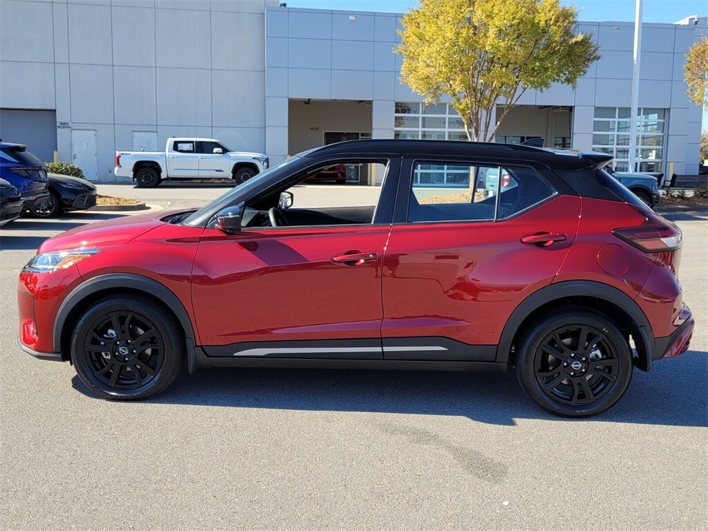 Used 2024 Nissan Kicks SR SUV