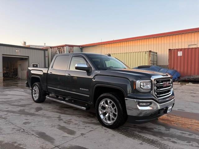 2017 GMC Sierra 1500 SLT's photo