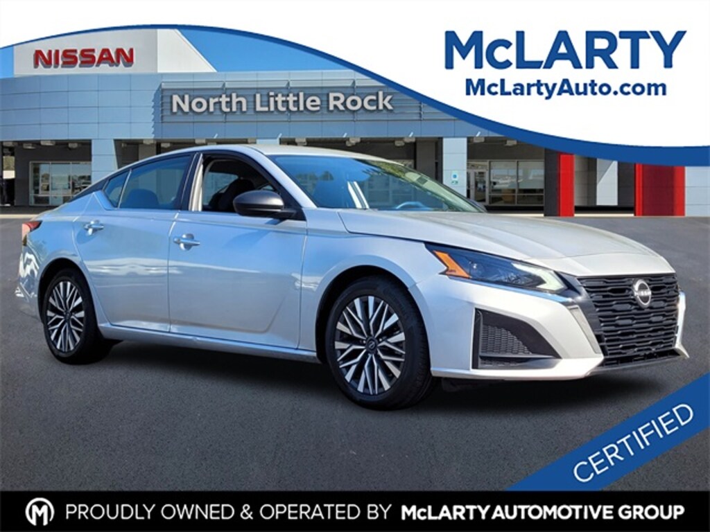 Used 2024 Nissan Altima 2.5 SV Sedan