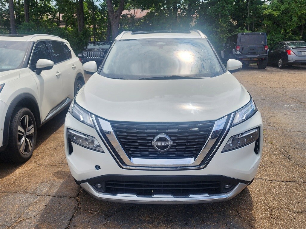 Used 2022 Nissan Rogue Platinum SUV