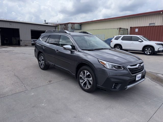 2021 Subaru Outback Touring's photo