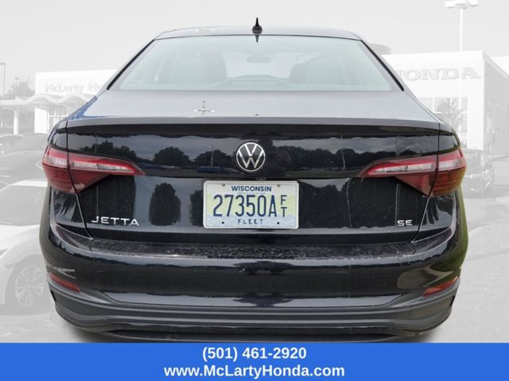 Used 2024 Volkswagen Jetta 1.5T SE Sedan