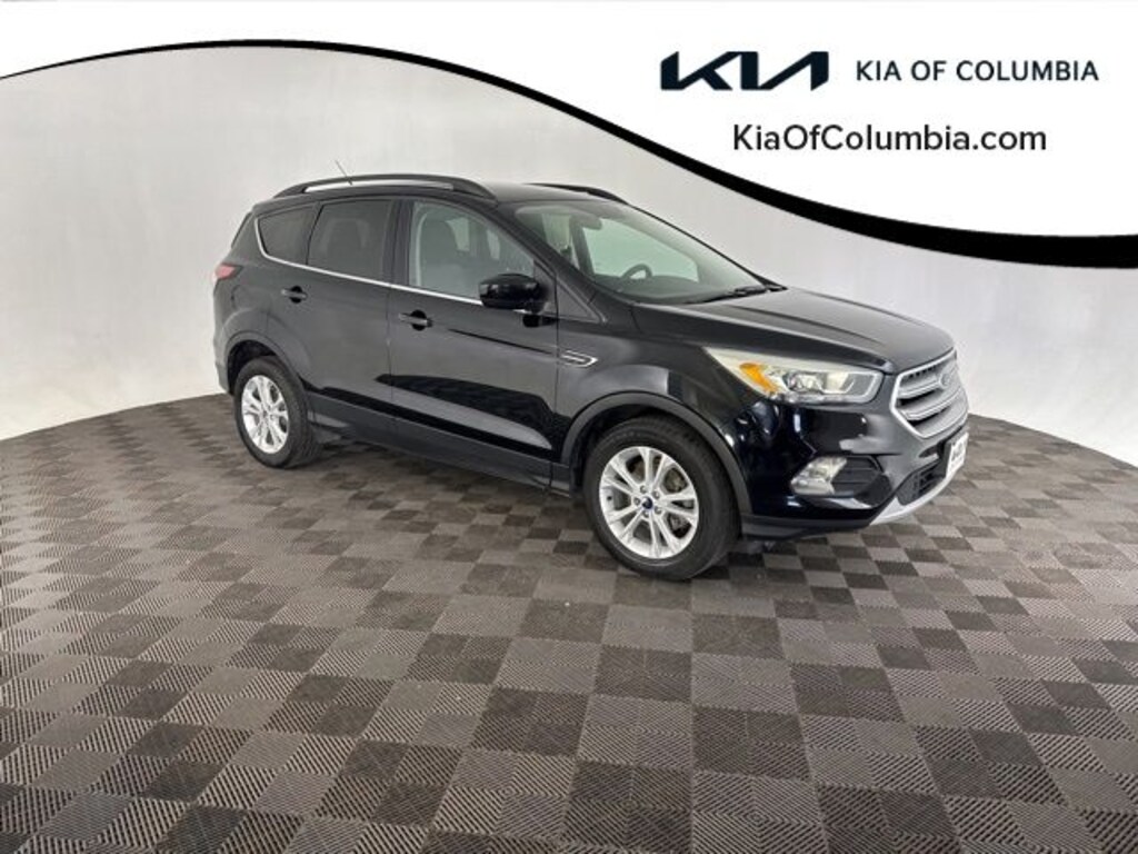Used 2017 Ford Escape SE SUV
