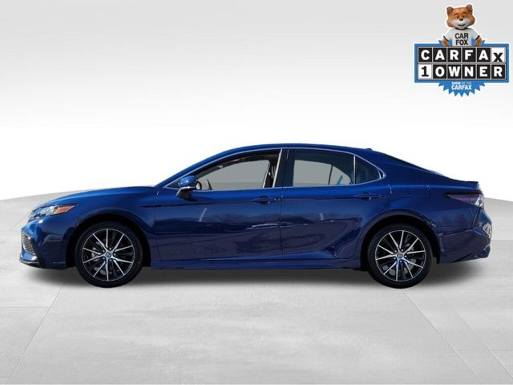 Used 2024 Toyota Camry SE Sedan