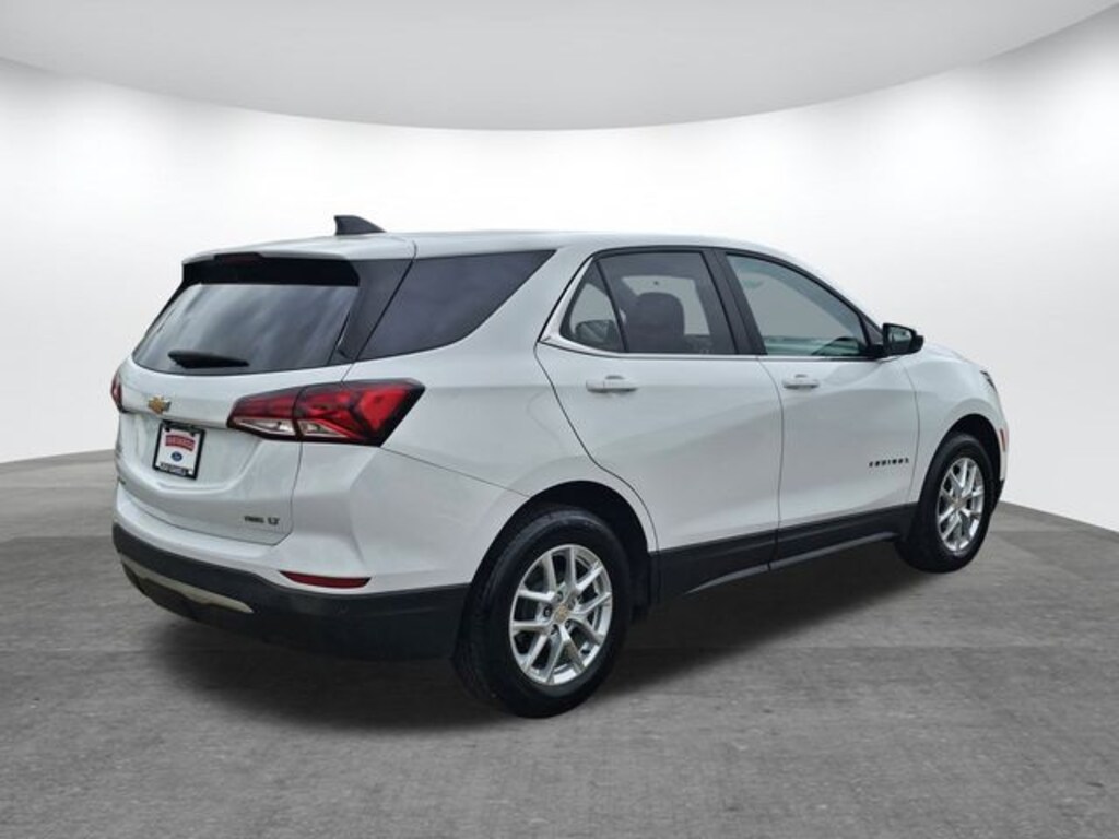 Used 2023 Chevrolet Equinox LT w/2FL SUV