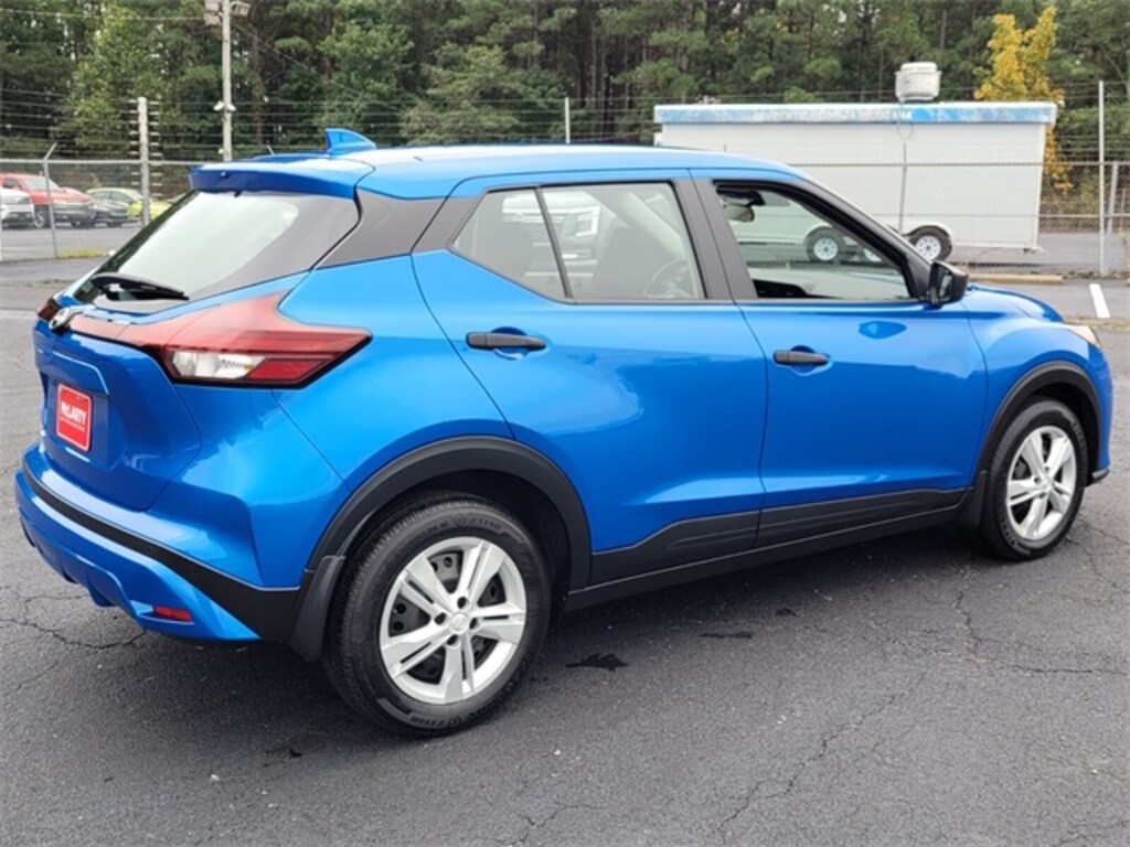 Used 2024 Nissan Kicks S SUV