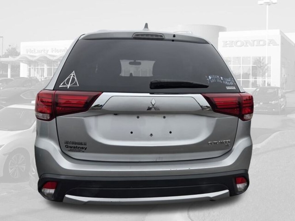 Used 2018 Mitsubishi Outlander CUV