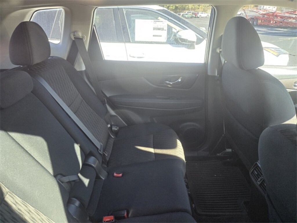 Used 2018 Nissan Rogue S SUV