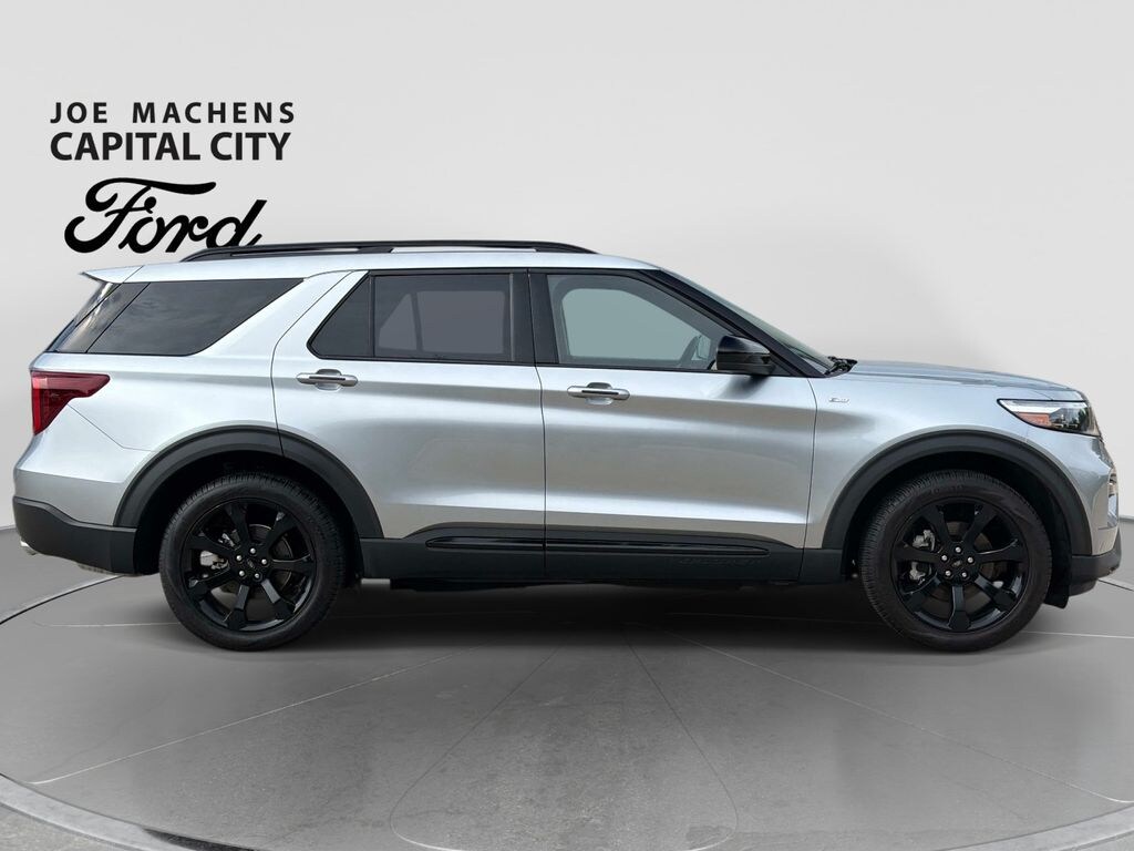 Used 2024 Ford Explorer ST-Line SUV