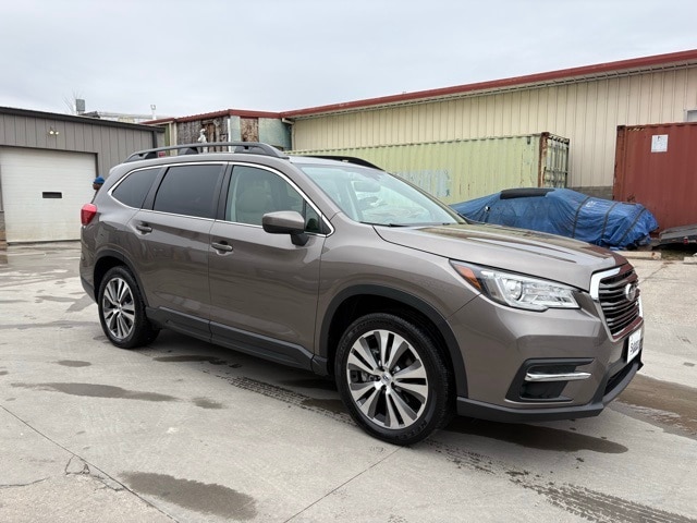 2021 Subaru Ascent Premium's photo