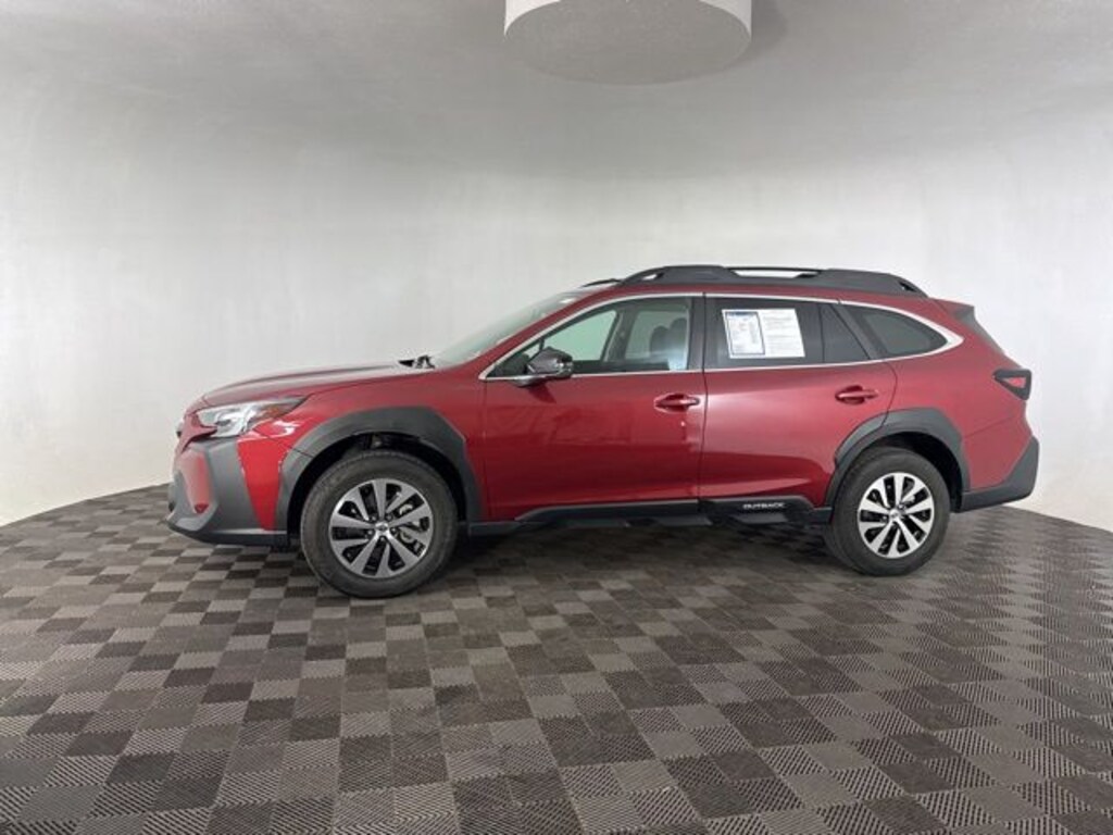 Used 2025 Subaru Outback Premium SUV