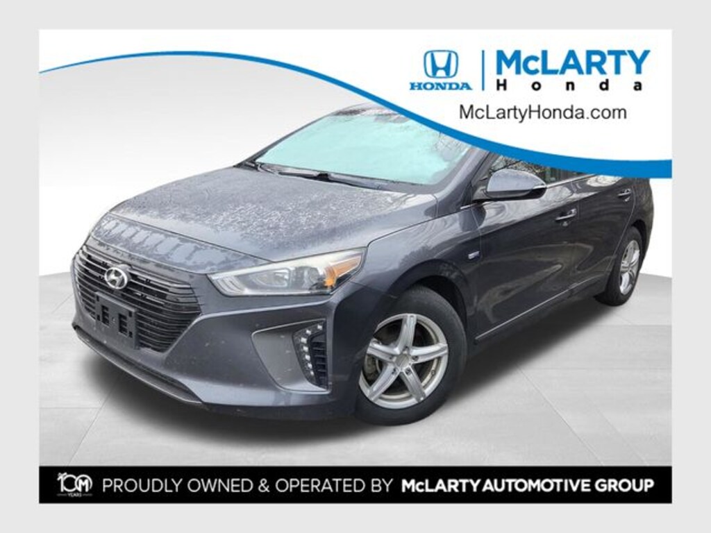 Used 2017 Hyundai Ioniq Hybrid SEL Hatchback