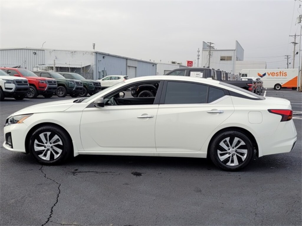 Used 2025 Nissan Altima S Sedan