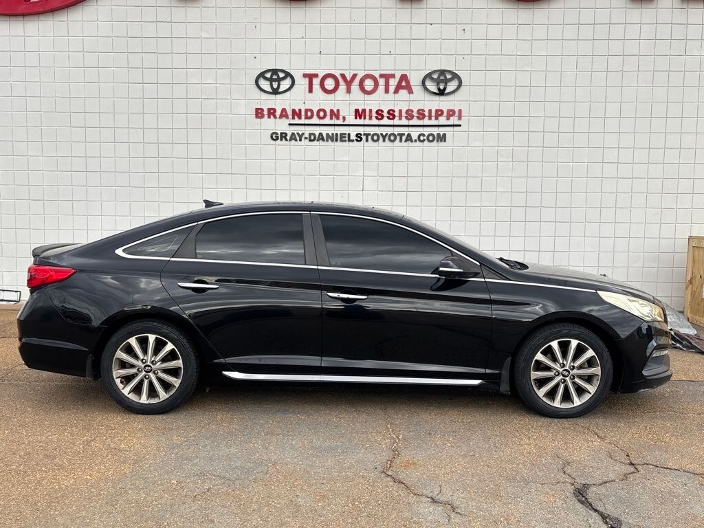 Used 2016 Hyundai Sonata Limited Sedan