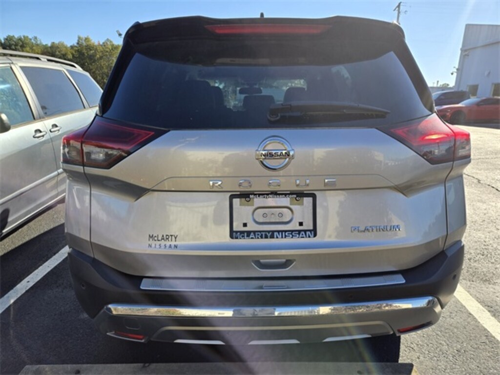 Used 2021 Nissan Rogue Platinum SUV