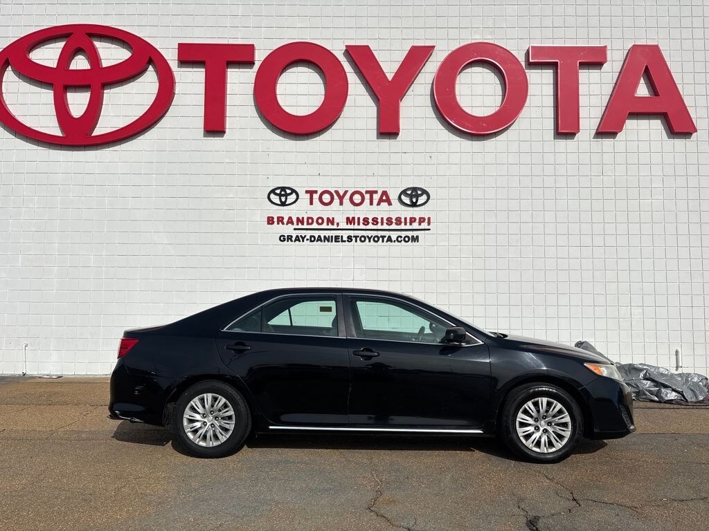 Used 2014 Toyota Camry L Sedan