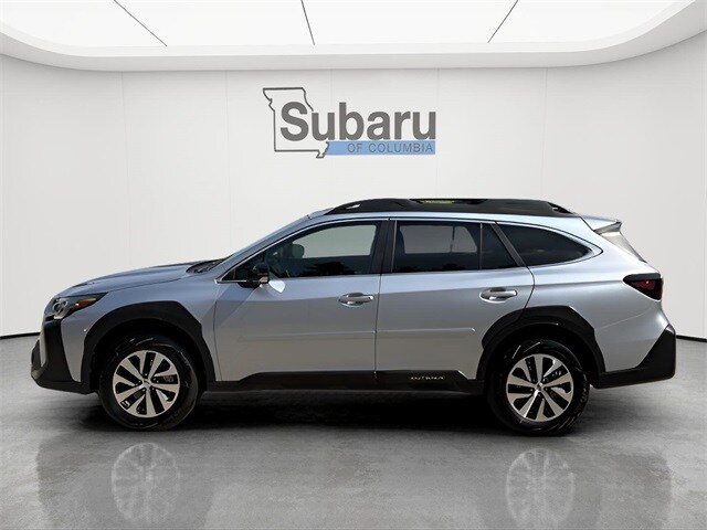 2025 Subaru Outback Premium photo 3