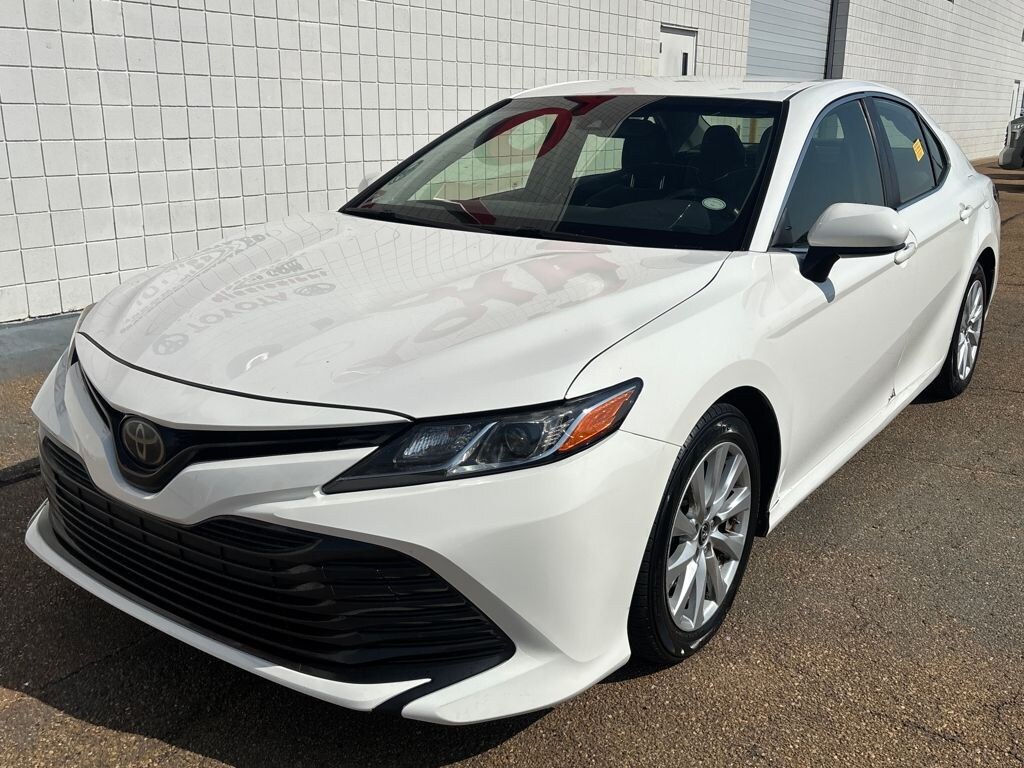 Used 2018 Toyota Camry L Sedan