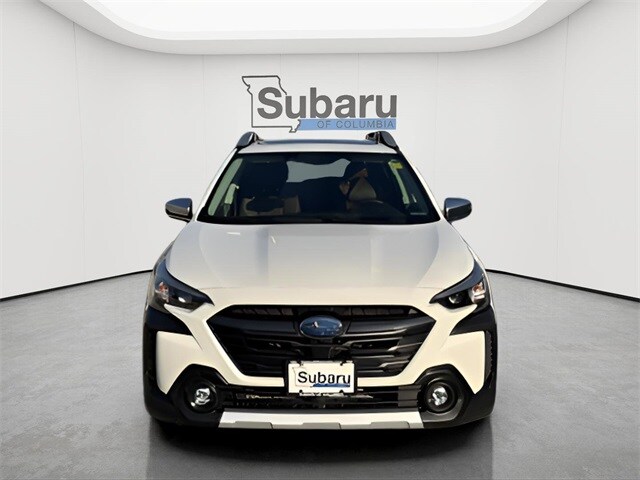 2023 Subaru Outback Touring XT photo 2