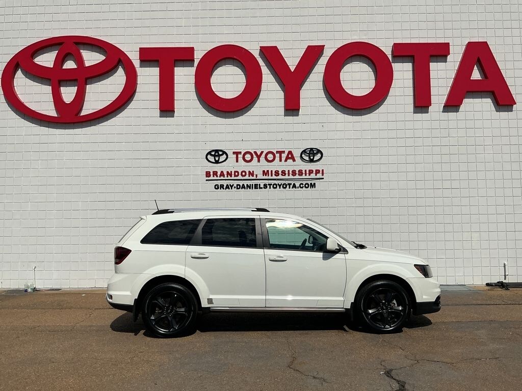 Used 2020 Dodge Journey Crossroad SUV
