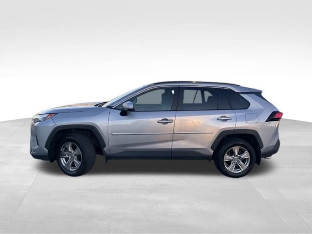 Used 2021 Toyota RAV4 LE SUV