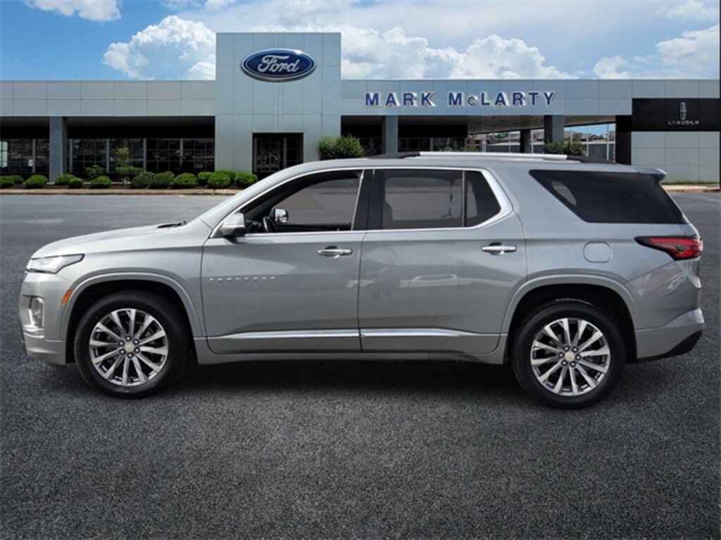 Used 2023 Chevrolet Traverse Premier SUV