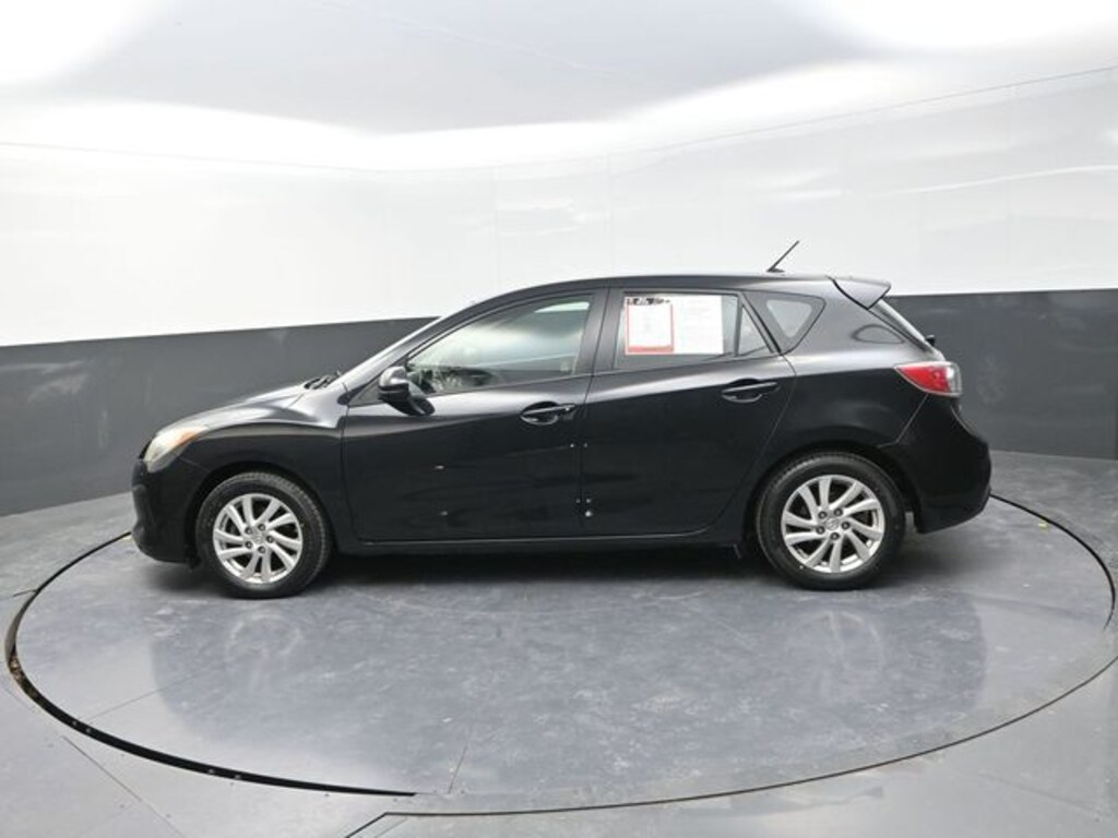 Used 2012 Mazda Mazda3 i Touring Hatchback