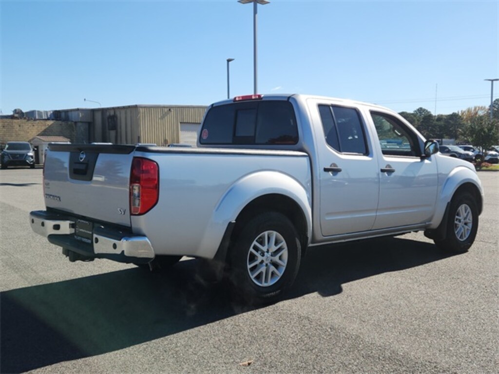 Used 2021 Nissan Frontier SV Truck Crew Cab