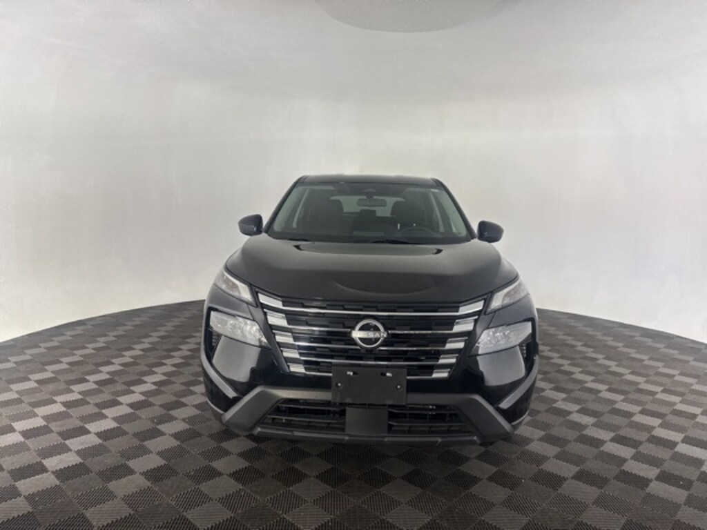 Used 2024 Nissan Rogue SV SUV