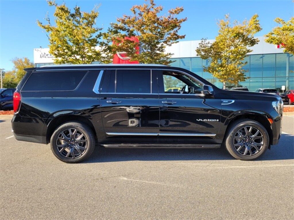 Used 2023 GMC Yukon XL SLT SUV