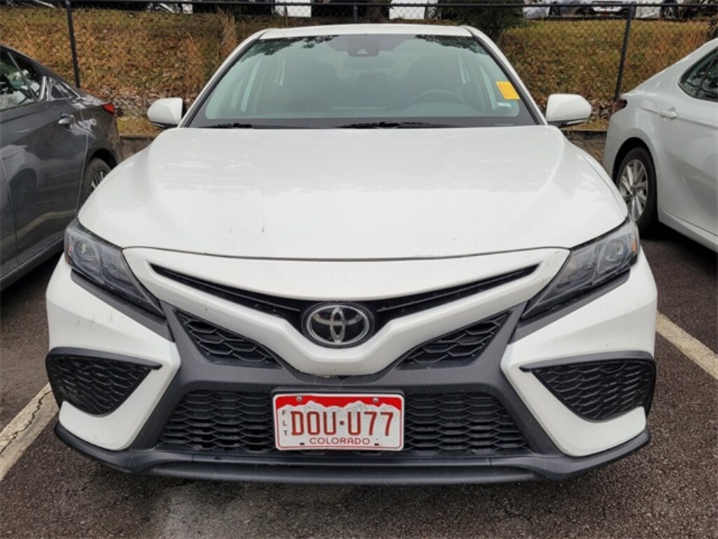 Used 2024 Toyota Camry SE Sedan