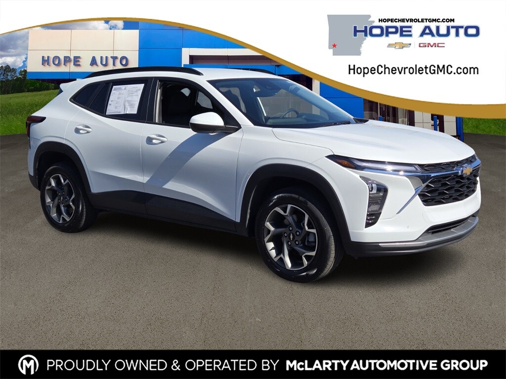 Used 2024 Chevrolet Trax LT SUV