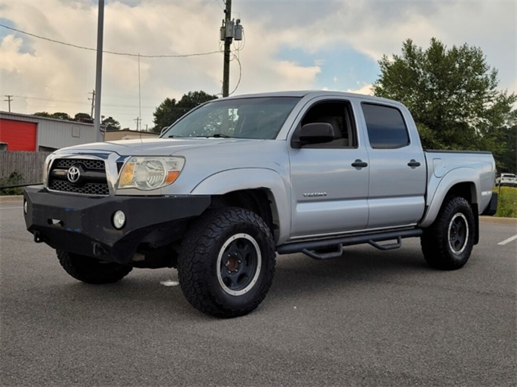 Used 2011 Toyota Tacoma PreRunner V6 Truck Double Cab