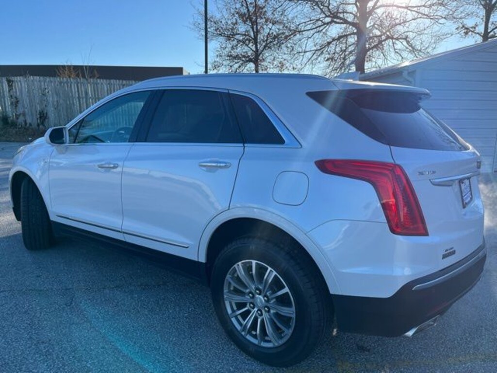 Used 2017 CADILLAC XT5 Luxury SUV