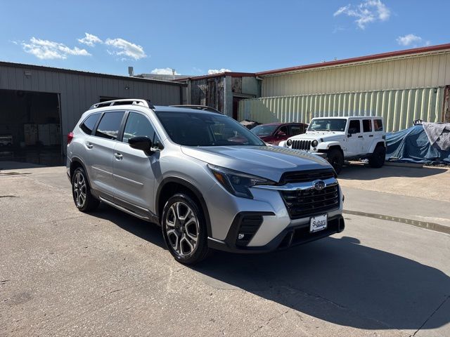 2026 Subaru Ascent Limited 7 Passenger's photo