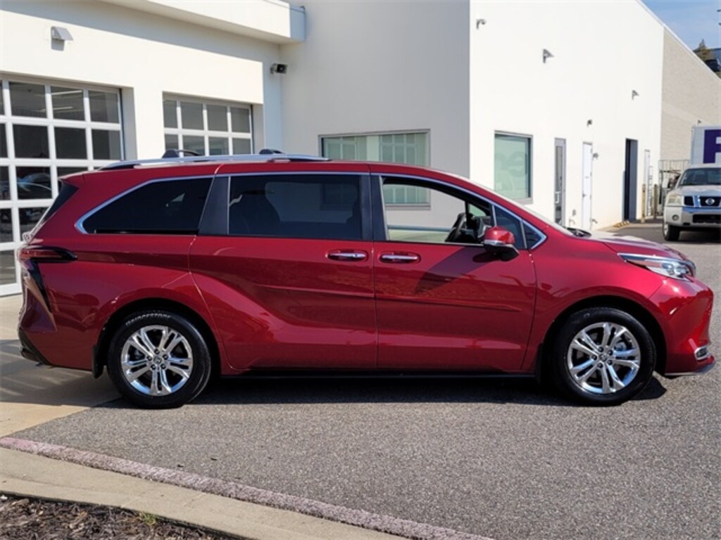 Used 2023 Toyota Sienna Platinum 7 Passenger Van Passenger Van