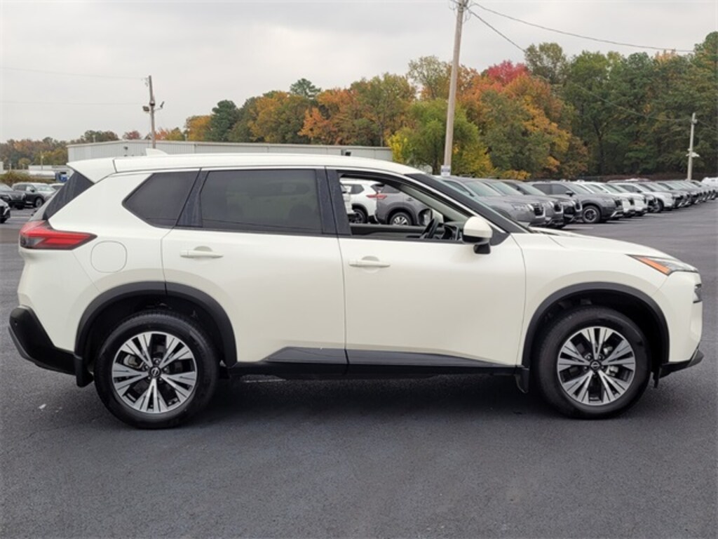 Used 2023 Nissan Rogue SV SUV