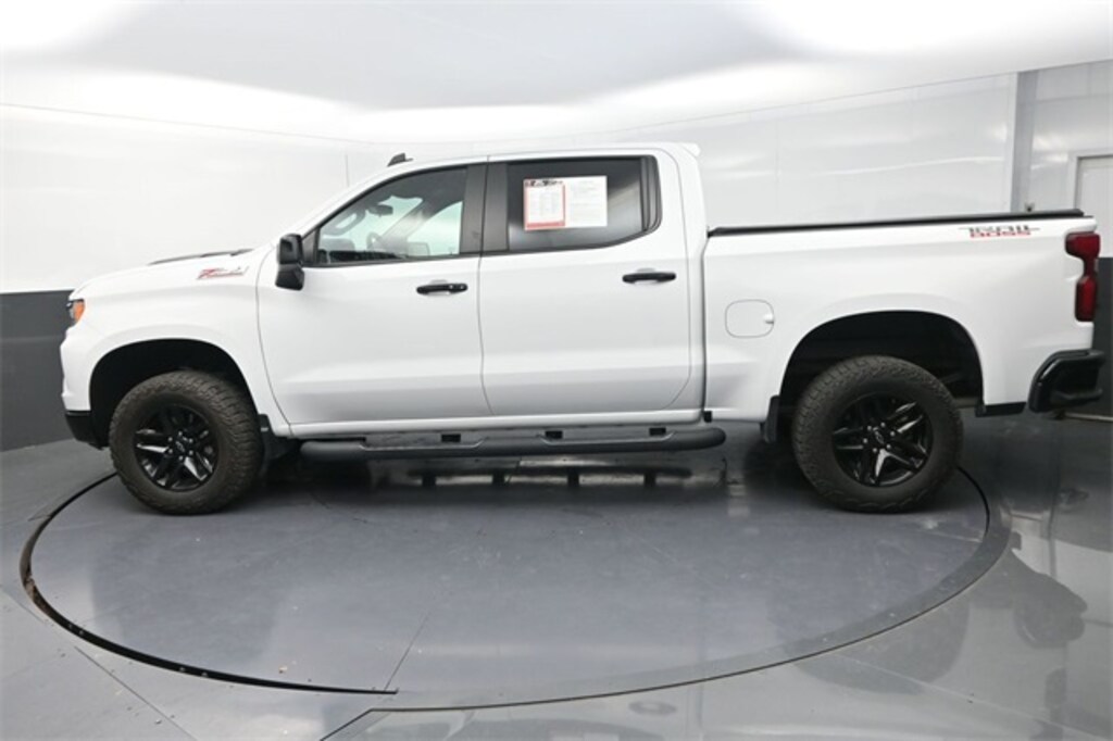 Used 2024 Chevrolet Silverado 1500 LT Trail Boss Truck Crew Cab