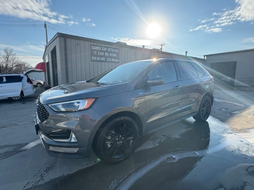 Used 2024 Ford Edge SUV