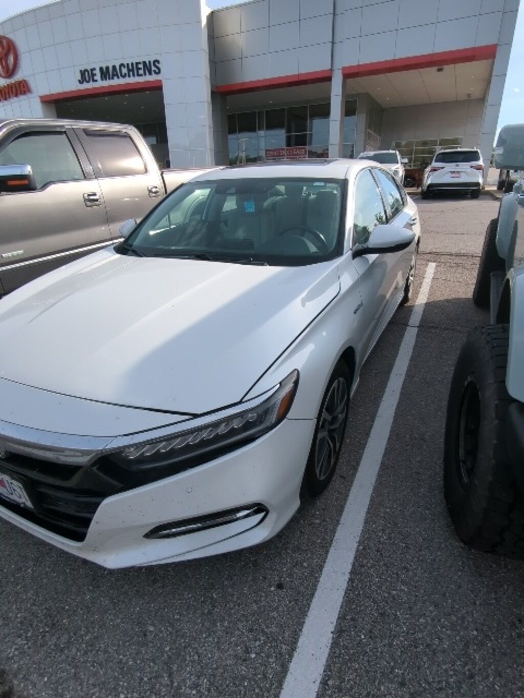 Used 2019 Honda Accord Hybrid Touring Sedan