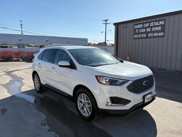 2023 Ford Edge SEL's photo