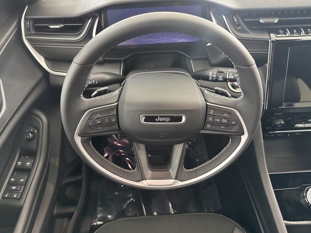 2025 Jeep Grand Cherokee Altitude - Photo 29