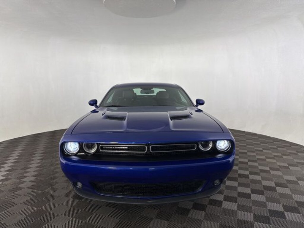 Used 2022 Dodge Challenger SXT Coupe