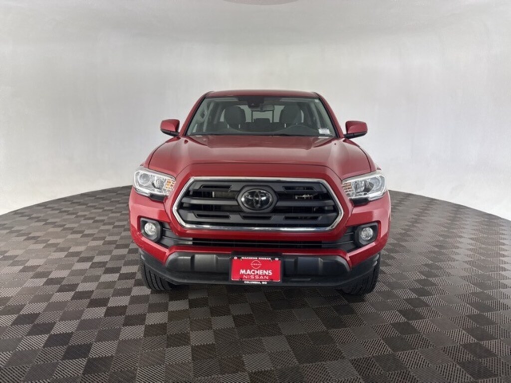 Used 2018 Toyota Tacoma Truck Double Cab