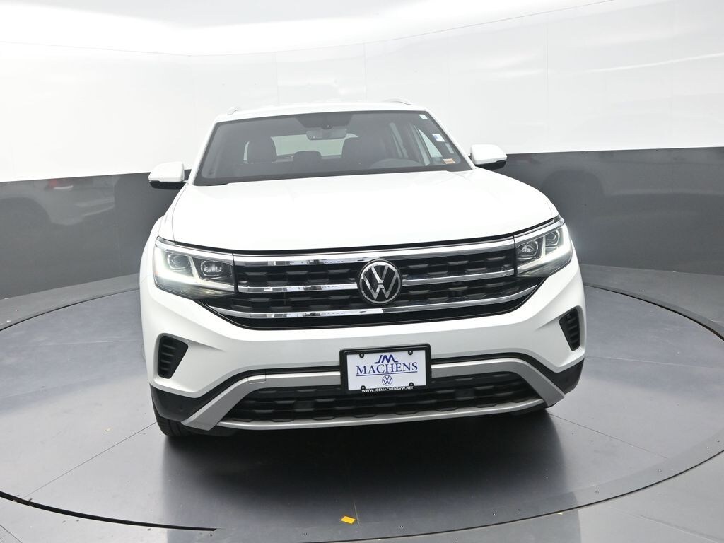 Used 2023 Volkswagen Atlas Cross Sport 2.0T SE w/Technology SUV