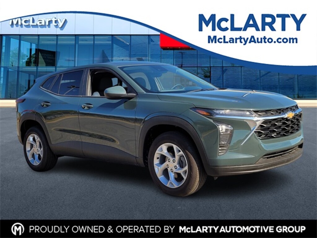 Used 2025 Chevrolet Trax LS SUV